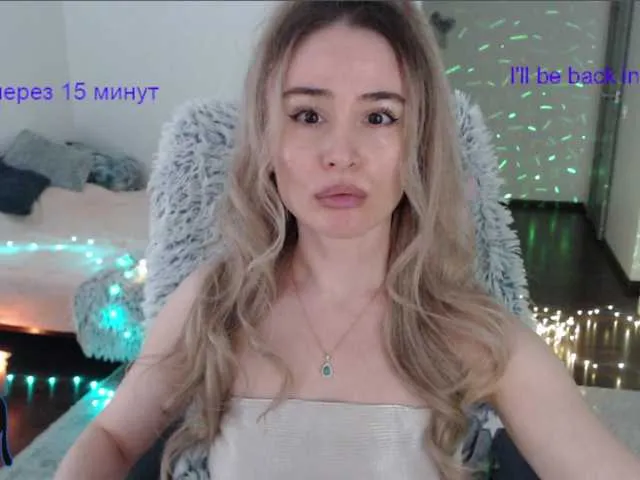 Live sex webcam photo for xyliganka777 #277156037