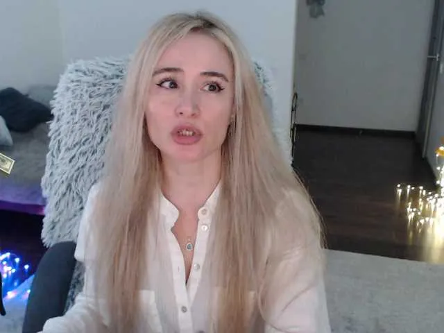 Live sex webcam photo for xyliganka777 #277198338