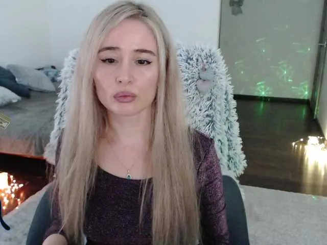 Live sex webcam photo for xyliganka777 #277233813