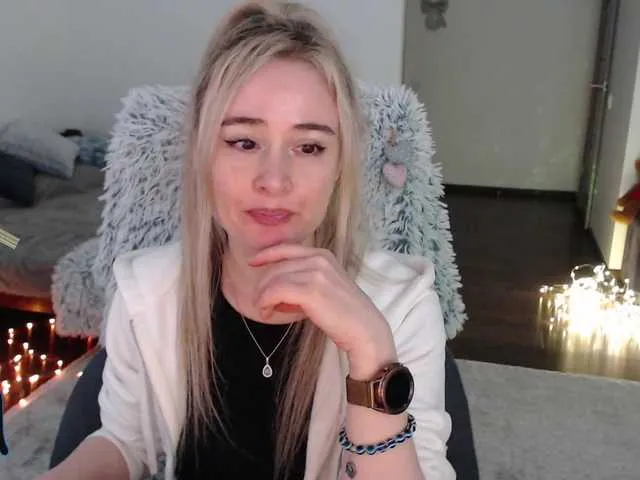 Live sex webcam photo for xyliganka777 #277253374