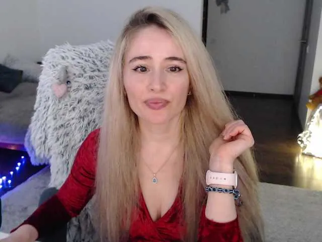 Live sex webcam photo for xyliganka777 #277579767