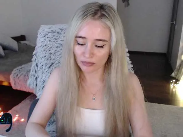 Live sex webcam photo for xyliganka777 #278168520