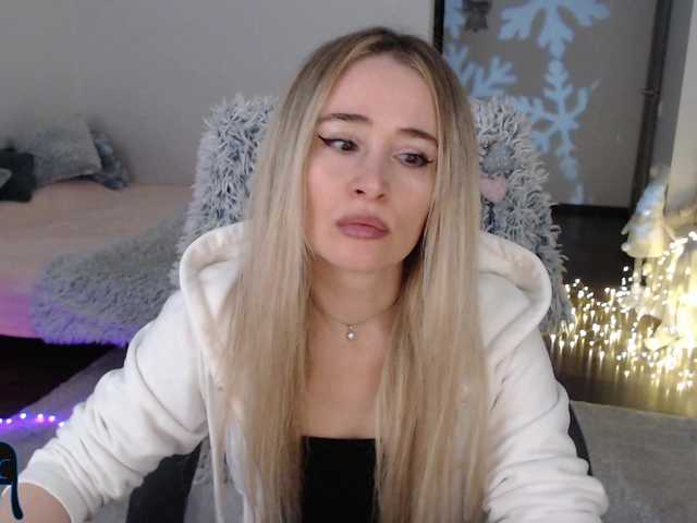 Live sex webcam photo for xyliganka777 #290338188