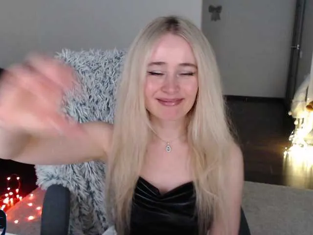 Live sex webcam photo for xyliganka777 #291171221