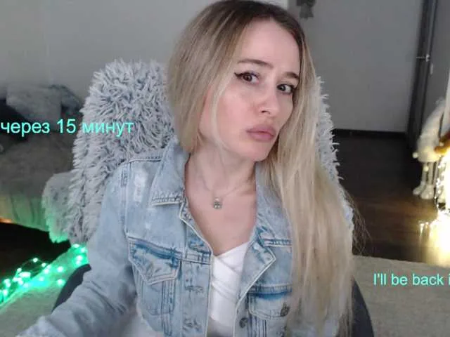 Live sex webcam photo for xyliganka777 #291250188