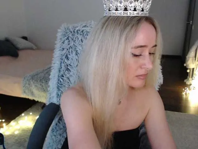 Live sex webcam photo for xyliganka777 #291470433