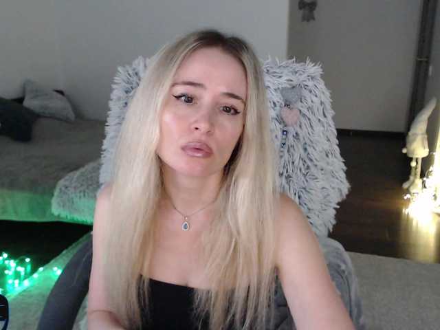 Live sex webcam photo for xyliganka777 #291632210