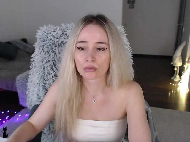 Live sex webcam photo for xyliganka777 #291718316