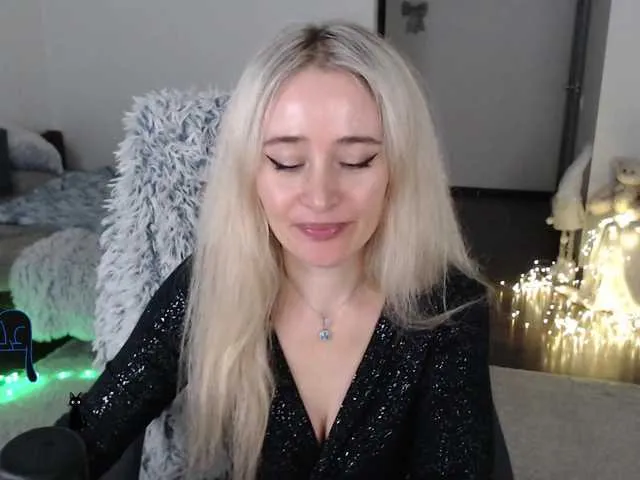 Live sex webcam photo for xyliganka777 #292038328