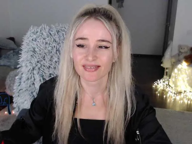 Live sex webcam photo for xyliganka777 #292099645