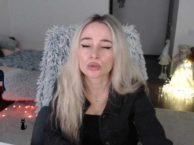 Live sex webcam photo for xyliganka777 #292225112