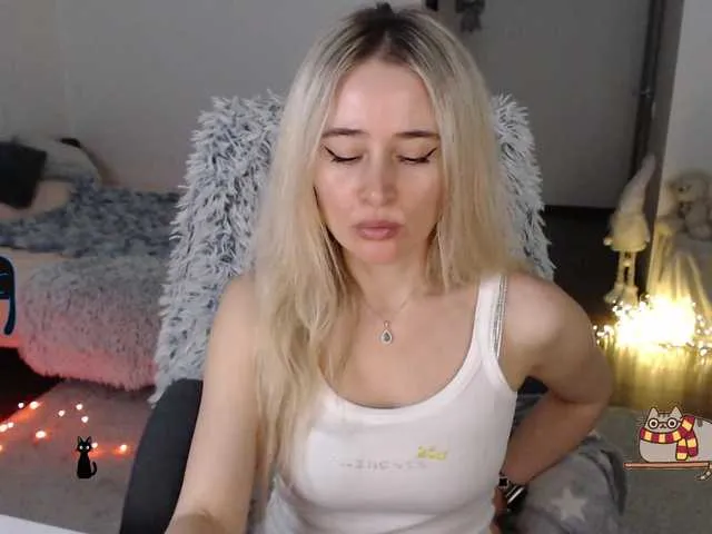 Live sex webcam photo for xyliganka777 #292311741