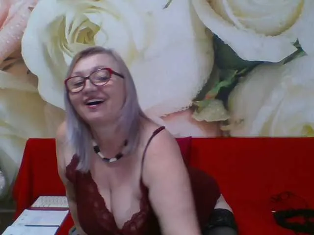 Live sex webcam photo for yakameliya #290678651