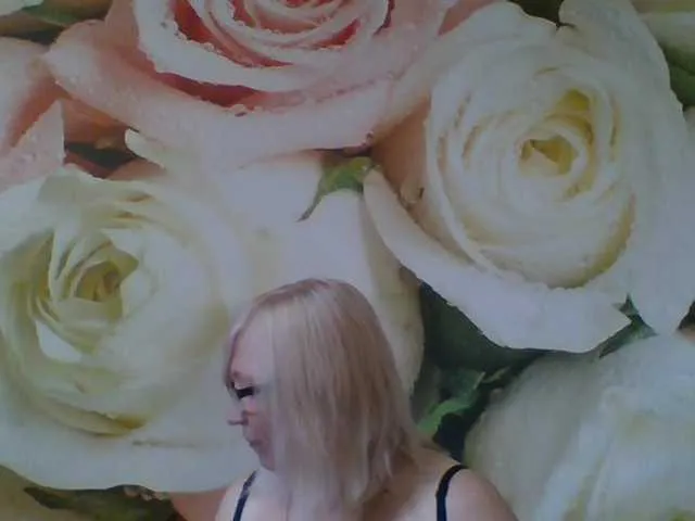 Live sex webcam photo for yakameliya #293659146