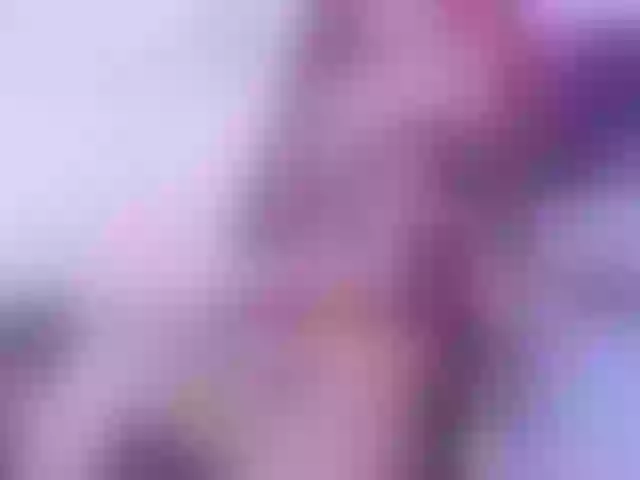 Live sex webcam photo for yale-mon-love #277140076