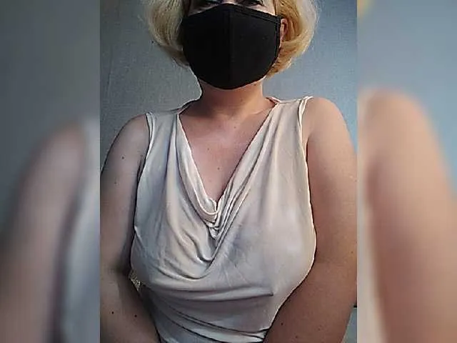 Live sex webcam photo for yana38a #274350278