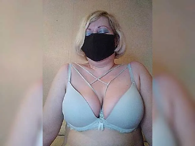 Live sex webcam photo for yana38a #275641978