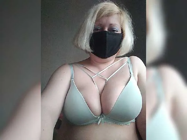 Live sex webcam photo for yana38a #275787800