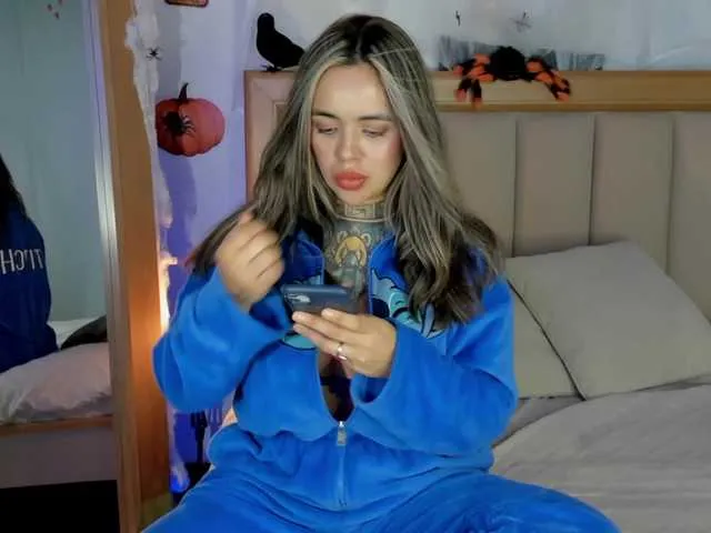 Live sex webcam photo for yandracelis #292093662