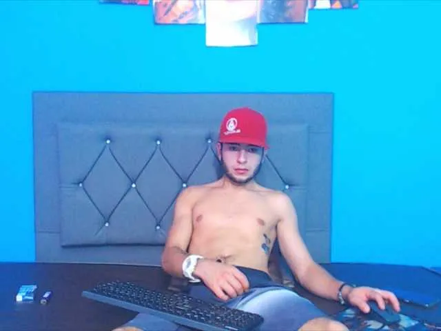 Live sex webcam photo for yeikonnth #276680926