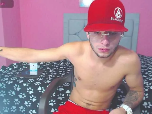 Live sex webcam photo for yeikonnth #276757608