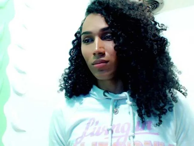 Live sex webcam photo for yennycuteh #290947513