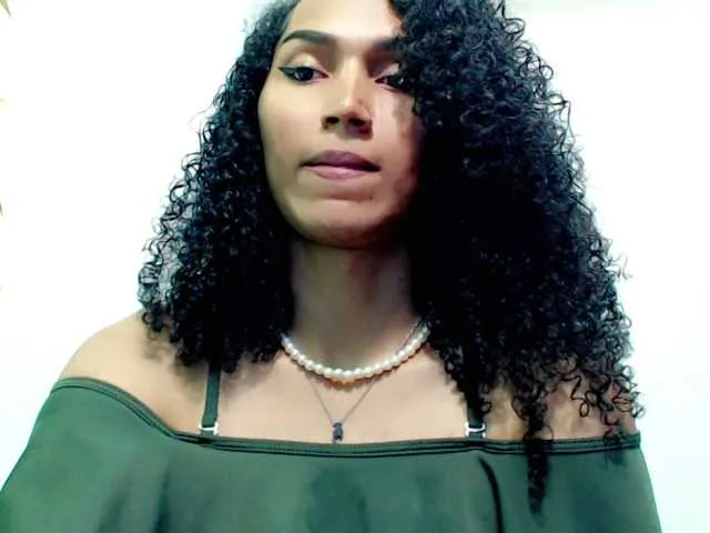 Live sex webcam photo for yennycuteh #291108137