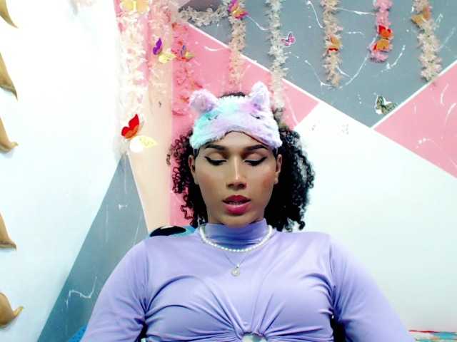 Live sex webcam photo for yennycuteh #291234665