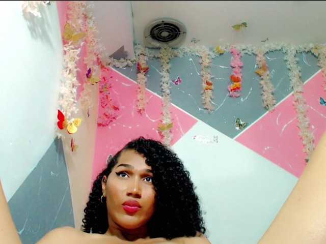 Live sex webcam photo for yennycuteh #291658788