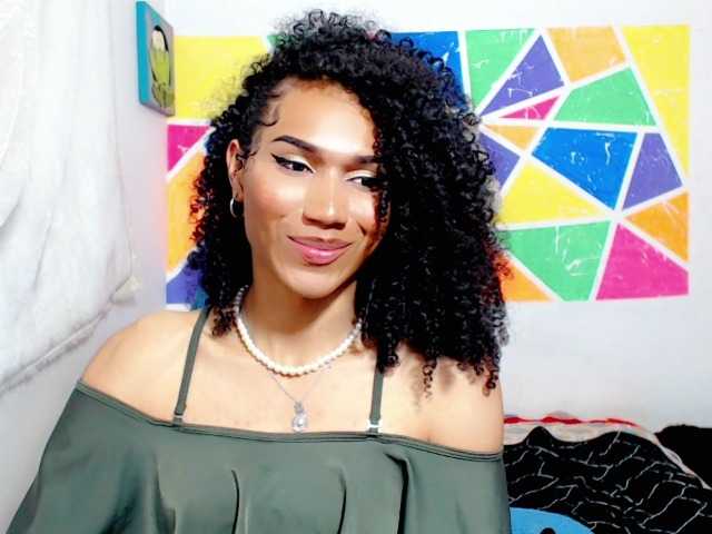 Live sex webcam photo for yennycuteh #292042807