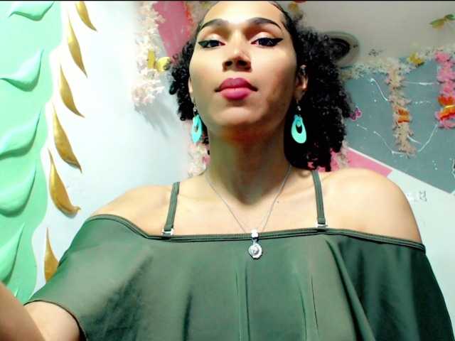 Live sex webcam photo for yennycuteh #292144050