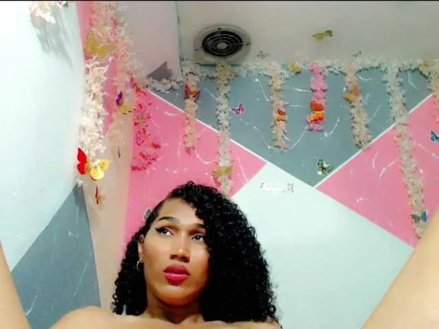 Live sex webcam photo for yennycuteh #292269814