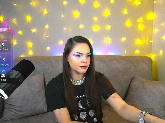 Live sex webcam photo for yesbody #292421716