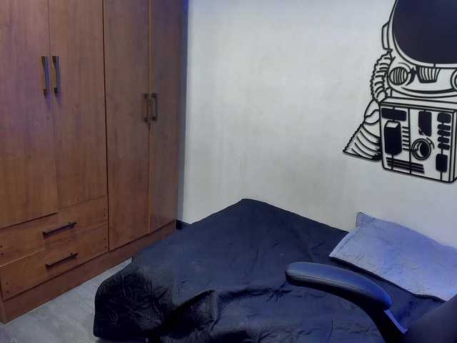 Live sex webcam photo for yespleasee #271927059