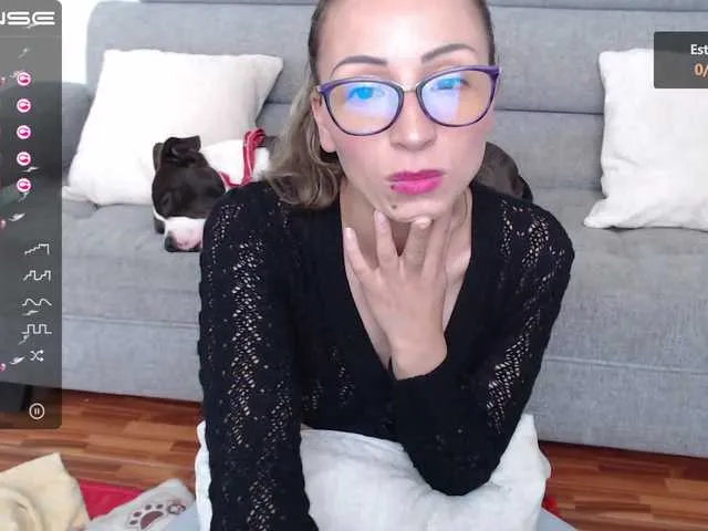 Live sex webcam photo for yesycom #273152871