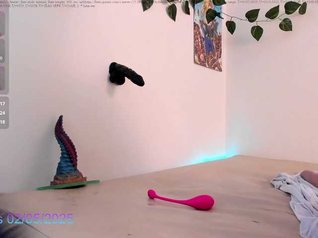 Live sex webcam photo for yeye-scs #290998031