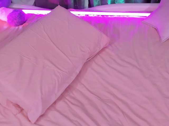 Live sex webcam photo for yorogumo #291551766