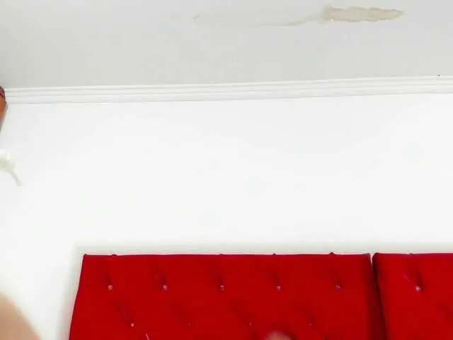 Live sex webcam photo for youlittle-perverts #291055231