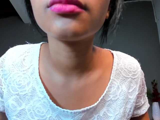 Live sex webcam photo for young-girl #274432581