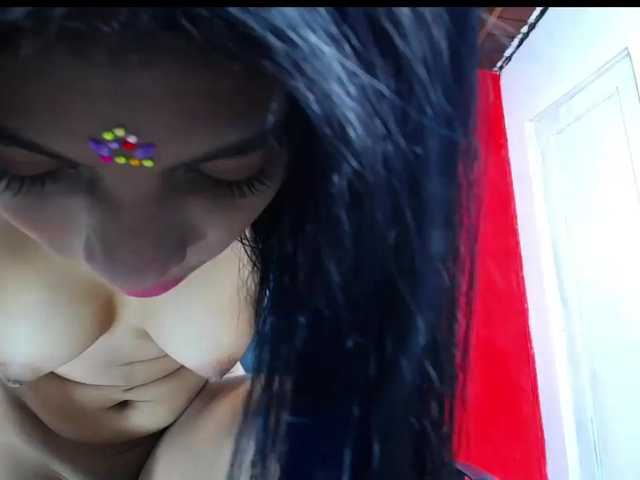 Live sex webcam photo for young-girl #274521825