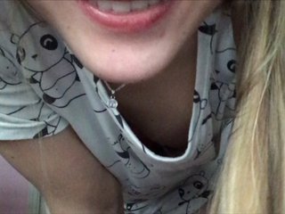 Live sex webcam photo for young-lola #212547793