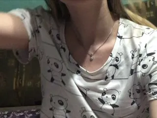 Live sex webcam photo for young-lola #219832526