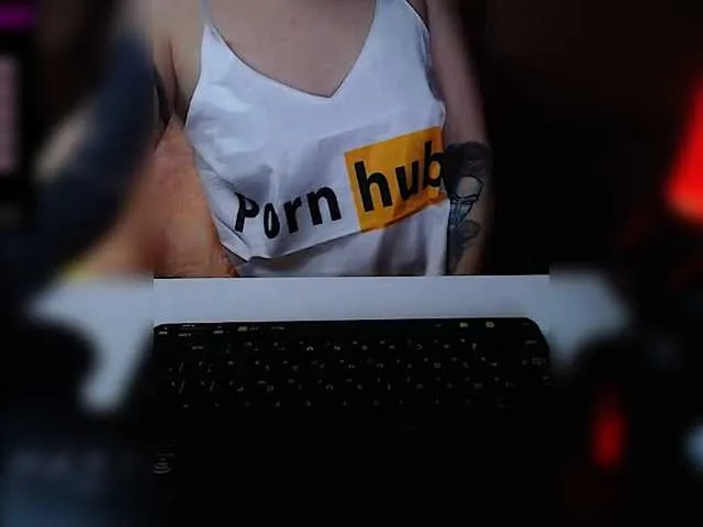 Live sex webcam photo for your-red-wine #272443465