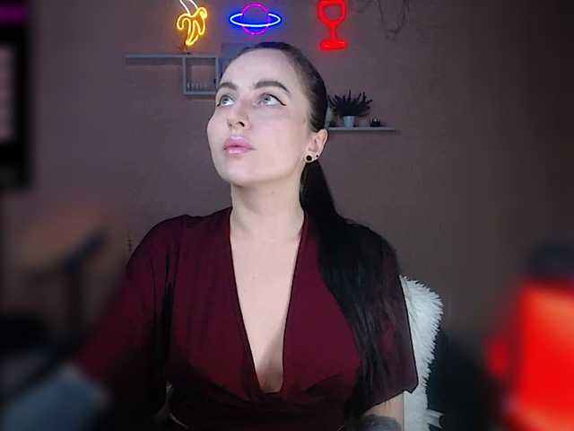 Live sex webcam photo for your-red-wine #272453186