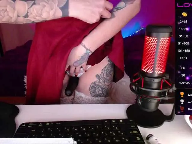 Live sex webcam photo for your-red-wine #272957362