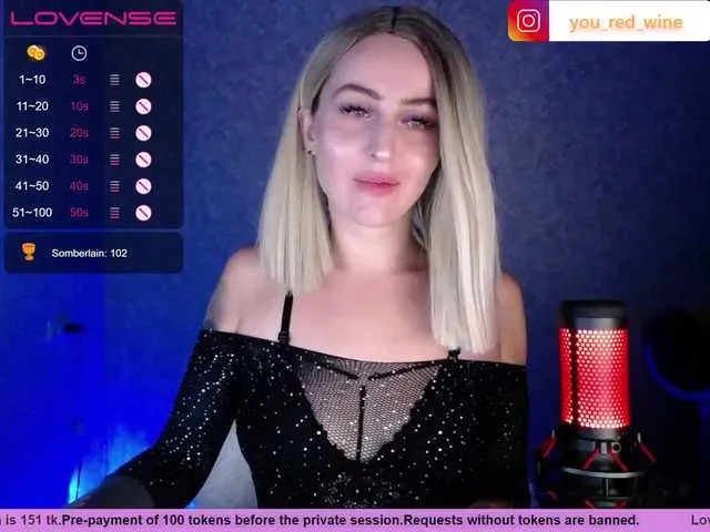 Live sex webcam photo for your-red-wine #274177623