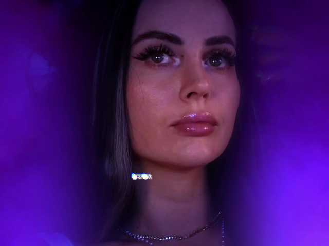 Live sex webcam photo for your-red-wine #292049092