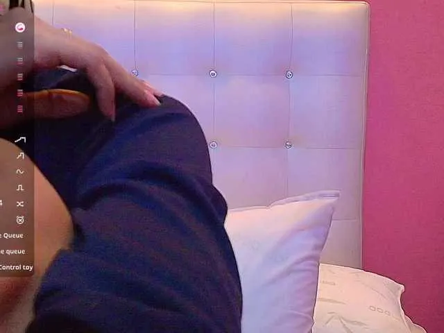 Live sex webcam photo for yourcuteneighbourr #290533120