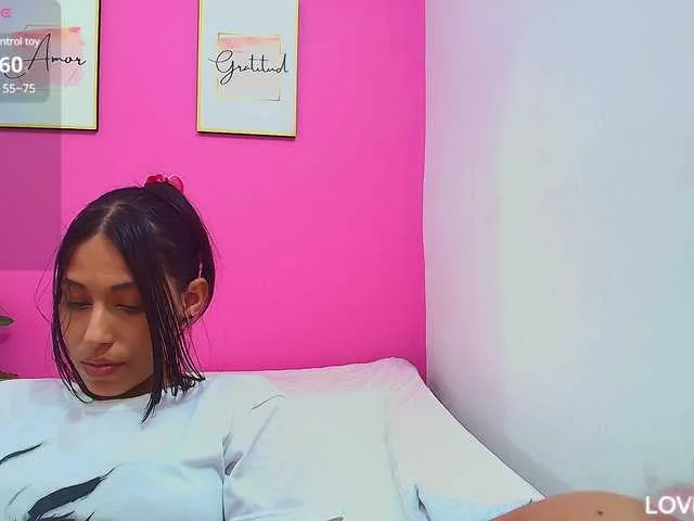 Live sex webcam photo for yourcuteneighbourr #290652720