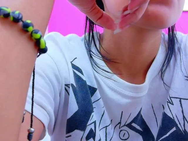 Live sex webcam photo for yourcuteneighbourr #291810125